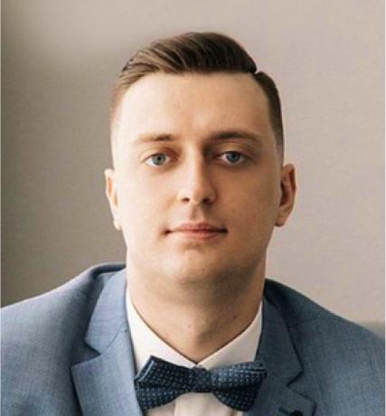 Руслан Ревель